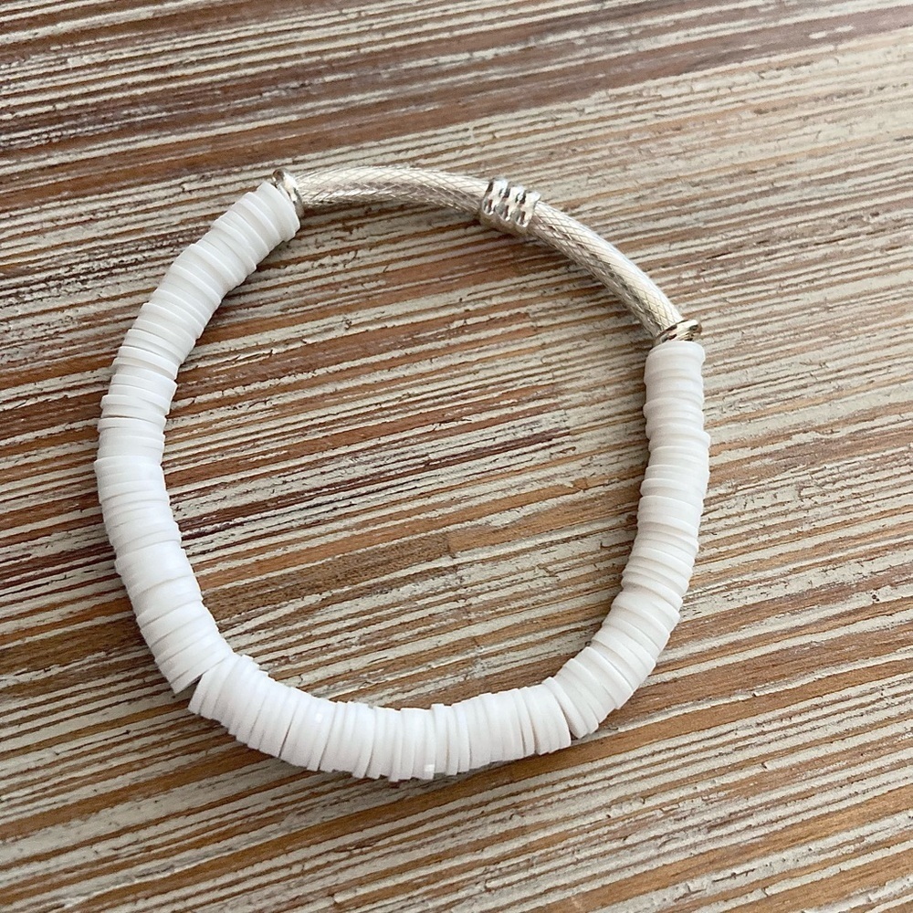 Moonlit Edge Bracelet - Picture 4 of 6